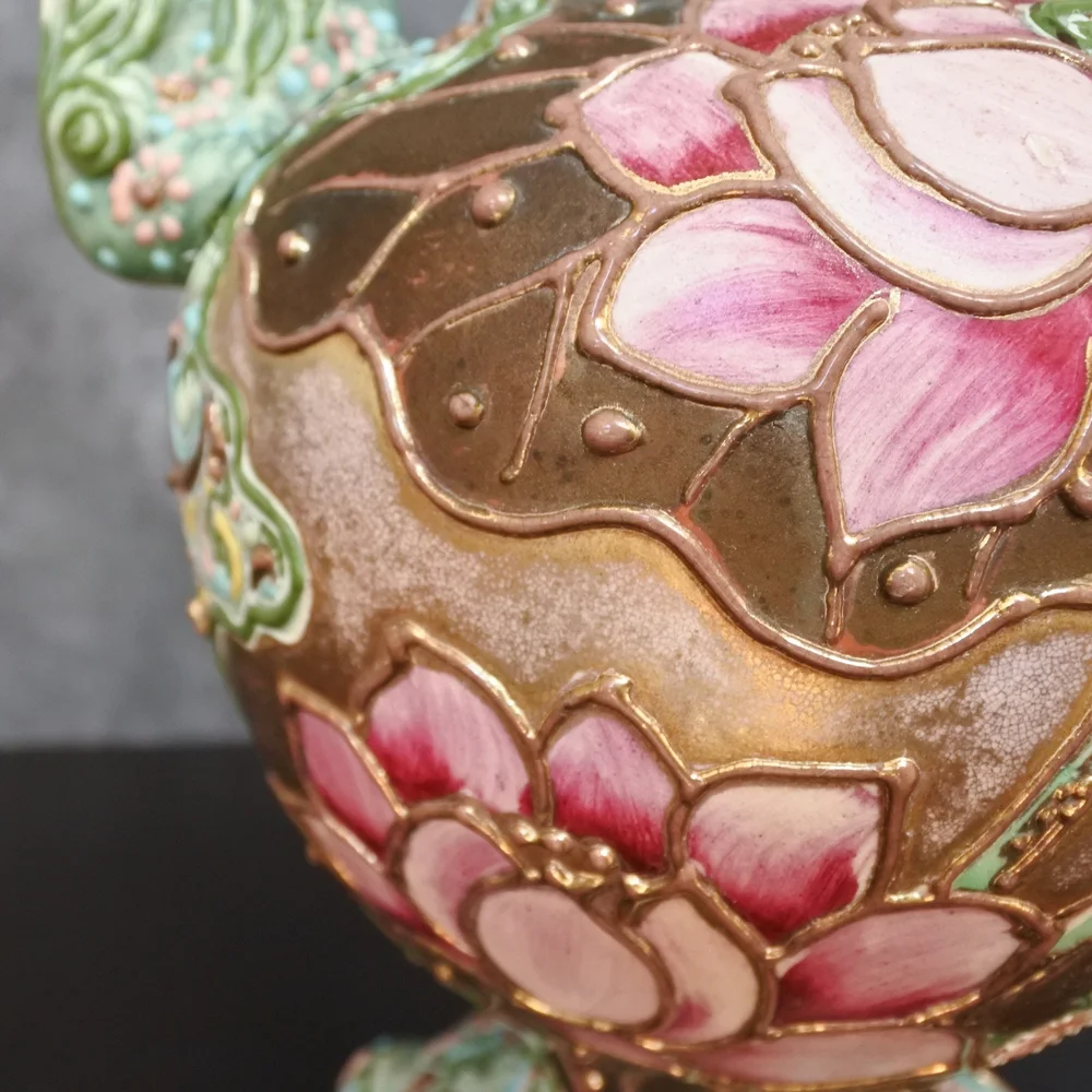 Antique Japanese Satsuma Moriage Foo Dog Floral Vase Urn - Picture 12 of 14